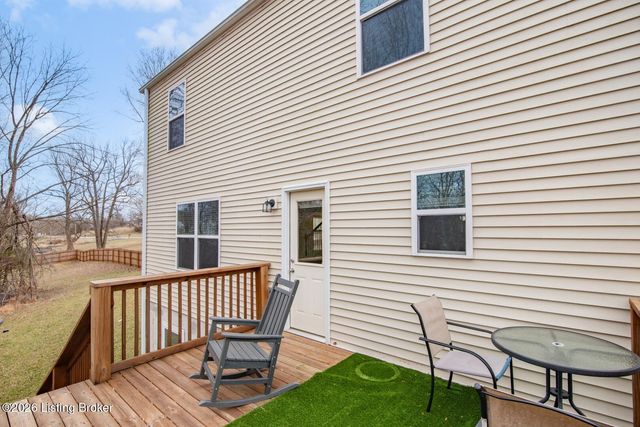 131 Flushing Meadows Dr, Rineyville, KY 40162