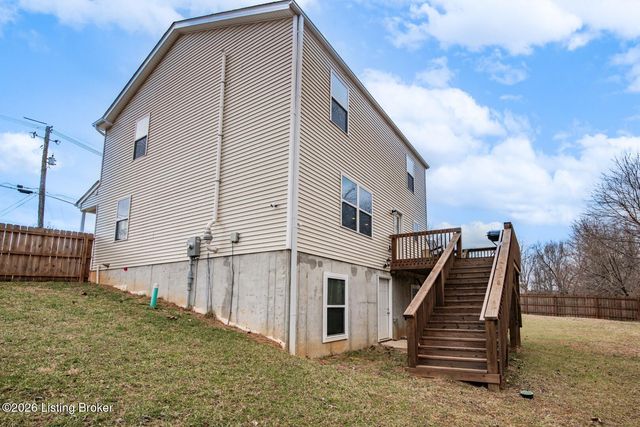 131 Flushing Meadows Dr, Rineyville, KY 40162