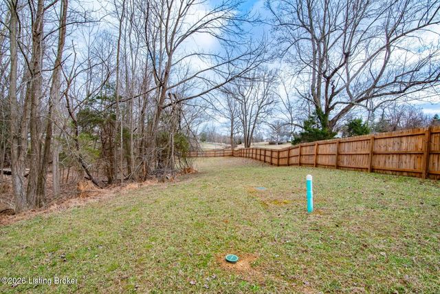 131 Flushing Meadows Dr, Rineyville, KY 40162