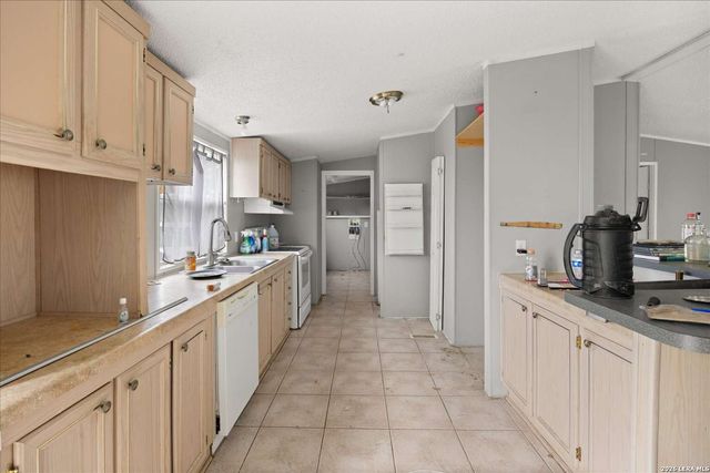313 N WALNUT WAY, Boerne, TX 78006