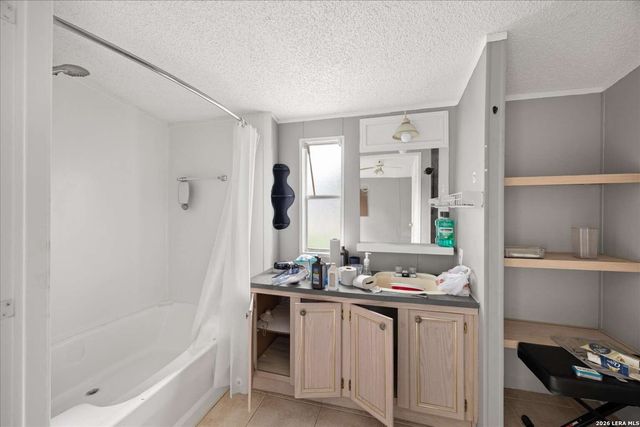 313 N WALNUT WAY, Boerne, TX 78006
