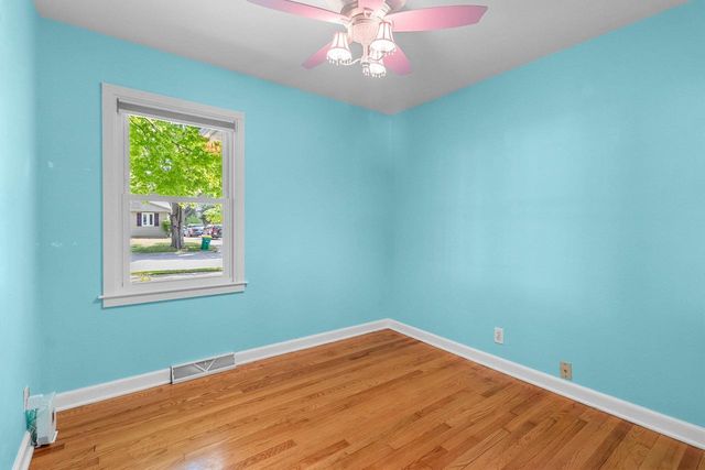 1253 MARIAN LANE, Green Bay, WI 54304