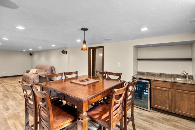1253 MARIAN LANE, Green Bay, WI 54304