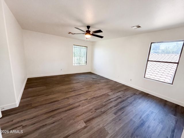 800 S BEDFORD Drive, Chandler, AZ 85225