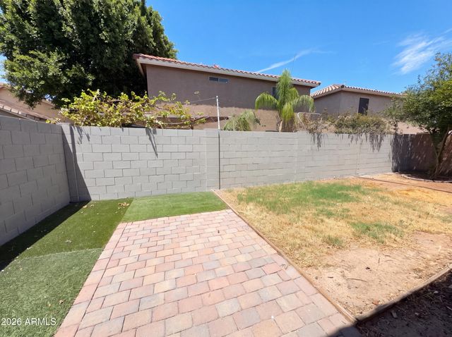 800 S BEDFORD Drive, Chandler, AZ 85225