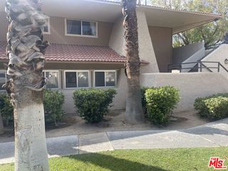 2875 N Los Felices Road 204, Palm Springs, CA 92262
