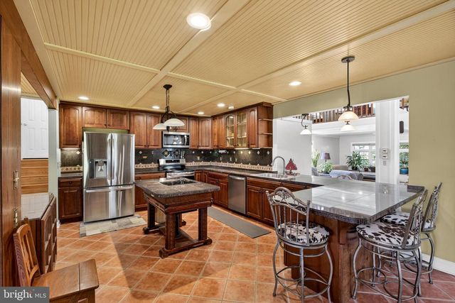 7 CYNTHIA CT, Elkton, MD 21921