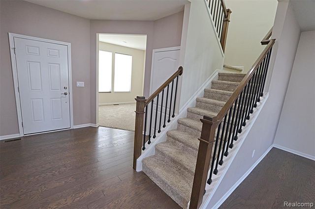 795 Ford Mill Drive, Saline, MI 48176