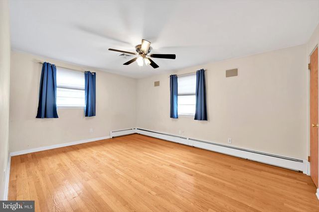370 BEVERLY RD, Camp Hill, PA 17011