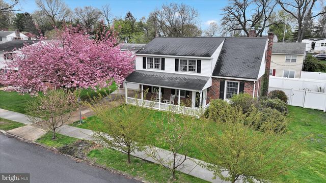 370 BEVERLY RD, Camp Hill, PA 17011