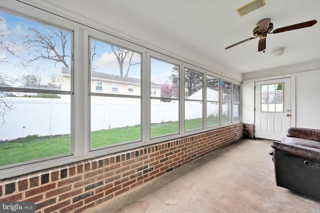 370 BEVERLY RD, Camp Hill, PA 17011