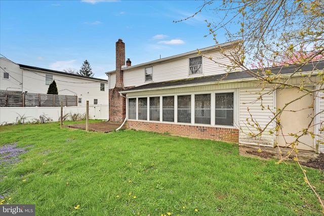 370 BEVERLY RD, Camp Hill, PA 17011