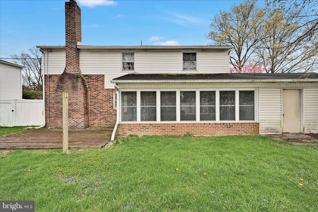 370 BEVERLY RD, Camp Hill, PA 17011