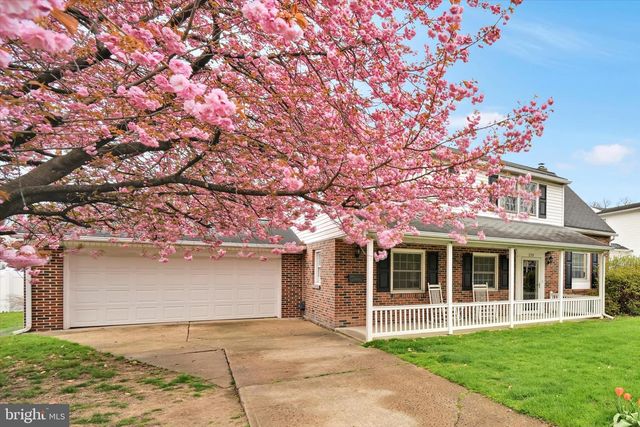 370 BEVERLY RD, Camp Hill, PA 17011