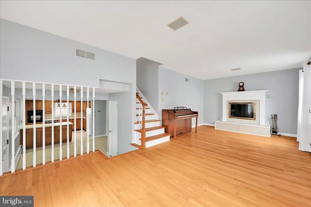 370 BEVERLY RD, Camp Hill, PA 17011