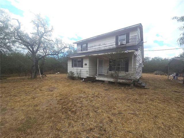 335 E County Road 2300, Riviera, TX 78379