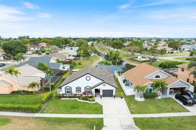22397 Swordfish Dr, Boca Raton, FL 33428