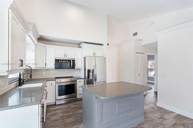 22397 Swordfish Dr, Boca Raton, FL 33428