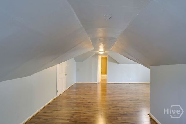 404 E 40th Street, Savannah, GA 31401