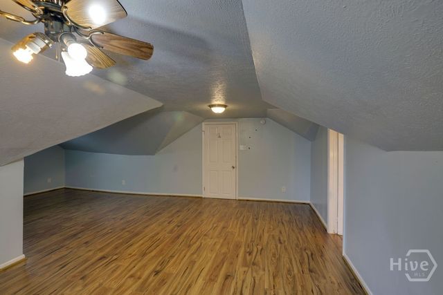 404 E 40th Street, Savannah, GA 31401