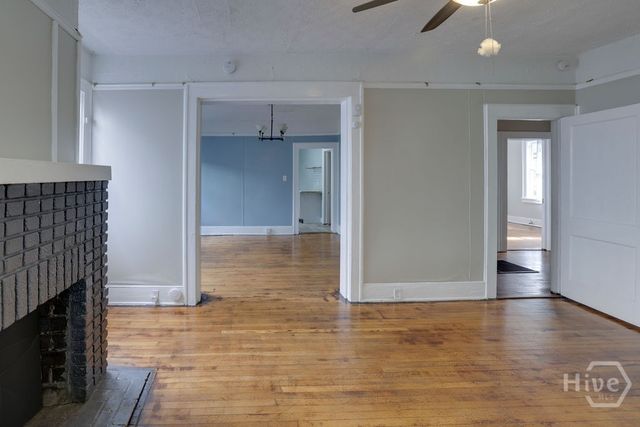 404 E 40th Street, Savannah, GA 31401