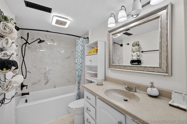 3741 E 108th Street S, Tulsa, OK 74137