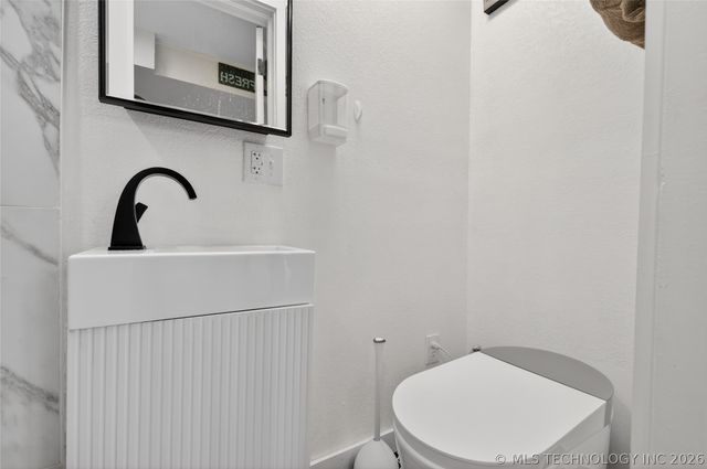 3741 E 108th Street S, Tulsa, OK 74137