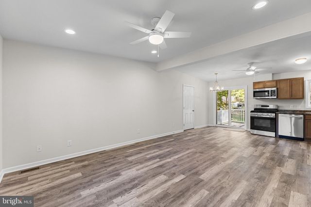1431 11TH AVE, Williamstown, NJ 08094