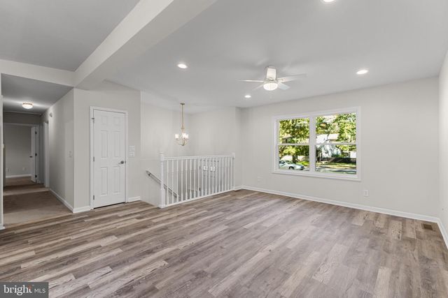 1431 11TH AVE, Williamstown, NJ 08094