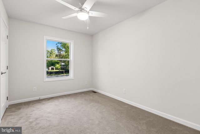 1431 11TH AVE, Williamstown, NJ 08094