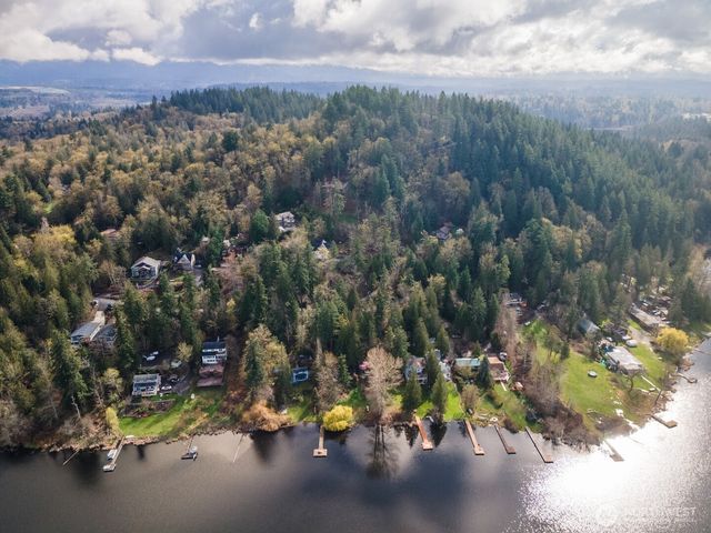 0 C & X East Lake Desire Drive SE, Renton, WA 98058