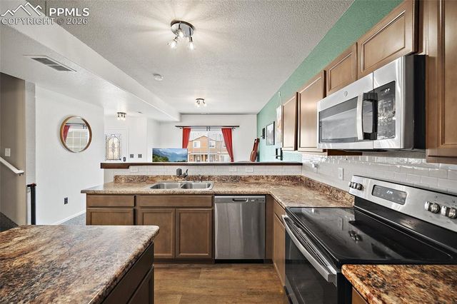 7617 Black Spruce Heights, Colorado Springs, CO 80908