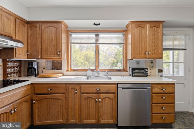 1123 HAGYS FORD, Penn Valley, PA 19072