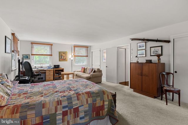1123 HAGYS FORD, Penn Valley, PA 19072