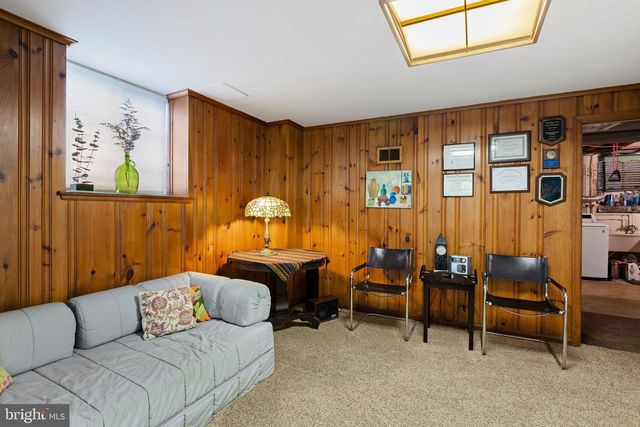 1123 HAGYS FORD, Penn Valley, PA 19072