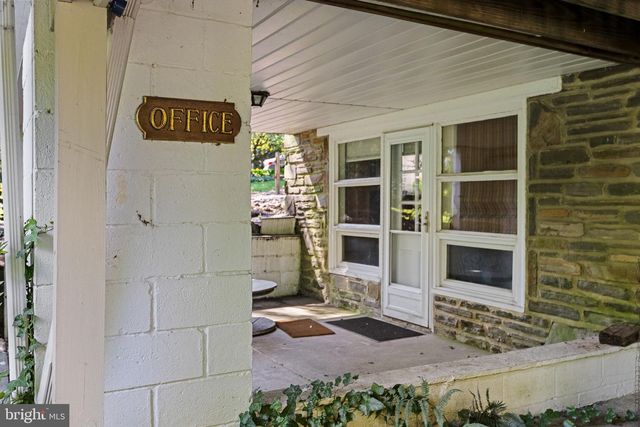 1123 HAGYS FORD, Penn Valley, PA 19072