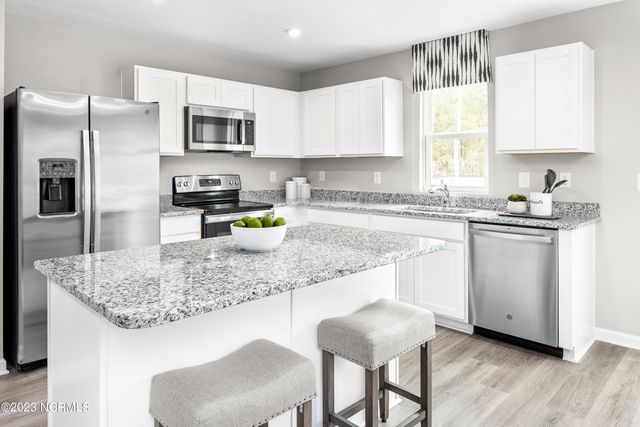 2901 Lamsberry Circle, Elizabeth City, NC 27909