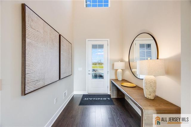 1 Galerie Court, Monroe, NJ 08831