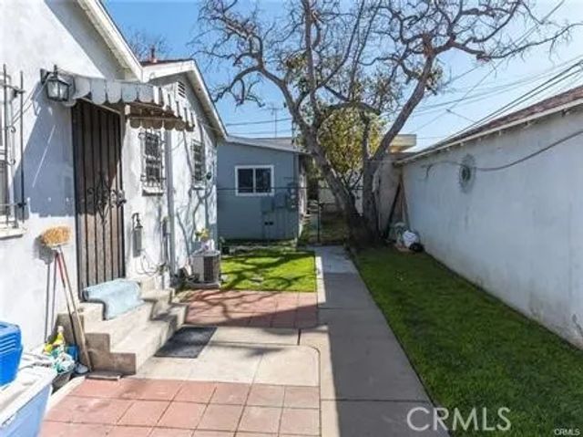 701 Walnut Street, Inglewood, CA 90301