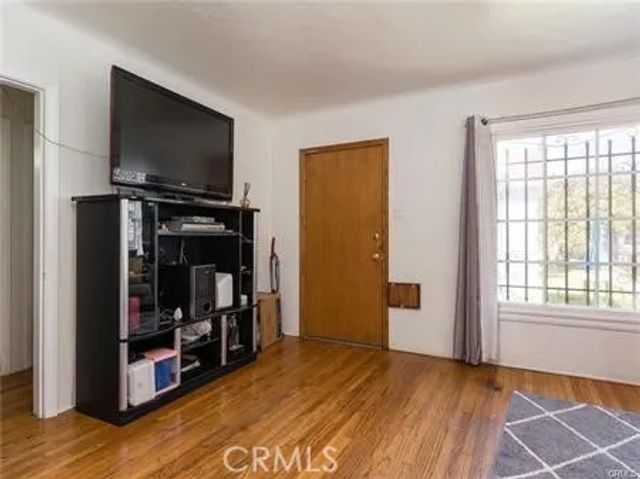 701 Walnut Street, Inglewood, CA 90301