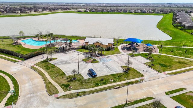 9803 Garnet Grove Drive, Rosharon, TX 77583