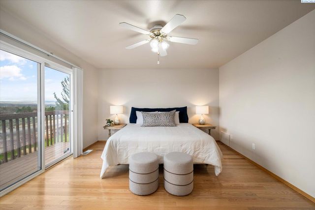 1937 Mountain View Drive, Prosser, WA 99350