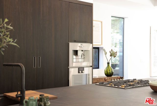 3848 Vantage Avenue, Studio City (los Angeles), CA 91604