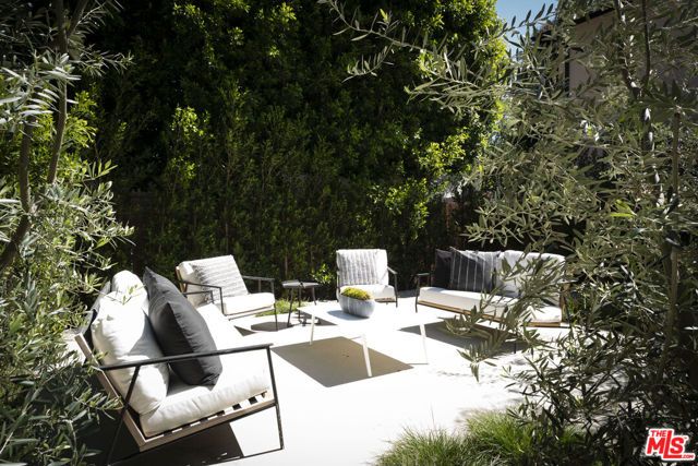 3848 Vantage Avenue, Studio City (los Angeles), CA 91604