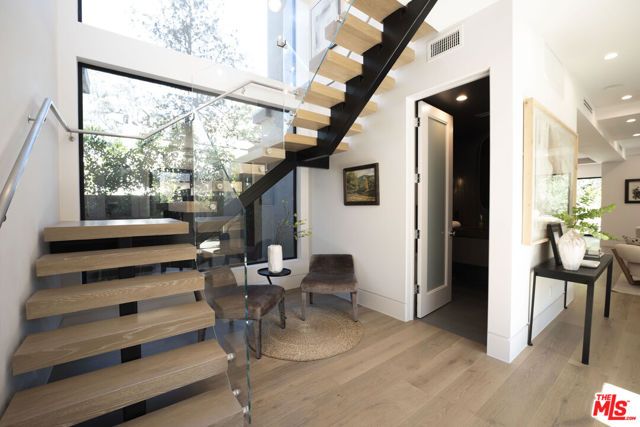 3848 Vantage Avenue, Studio City (los Angeles), CA 91604