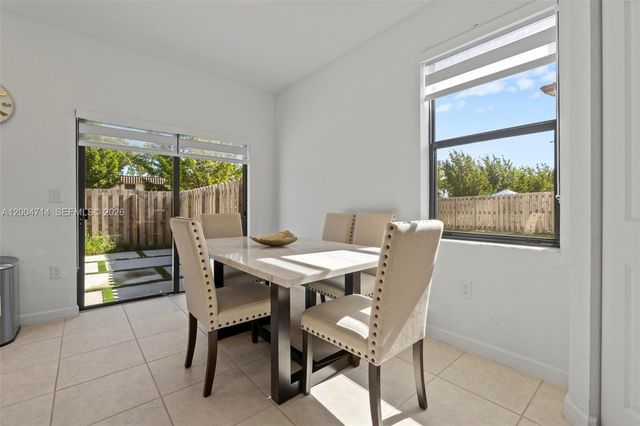 20655 NE 7th Pl, Miami, FL 33179