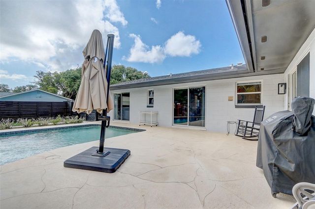 423 OAK HILL DRIVE, Altamonte Springs, FL 32701