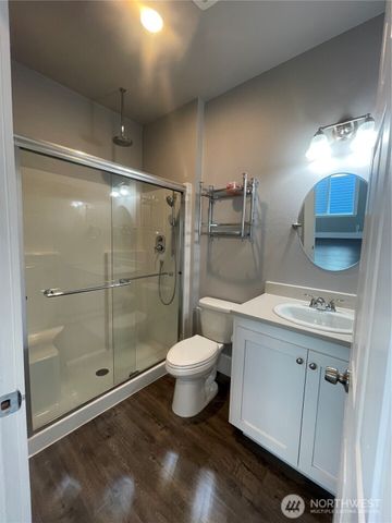 345 Island Lane, Raymond, WA 98577