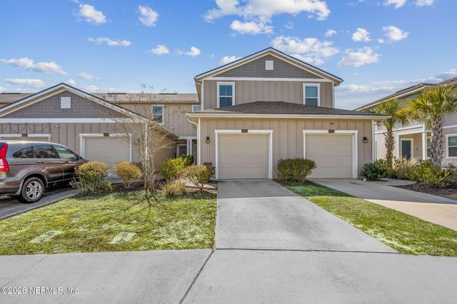 921 CAPITOL Parkway, Jacksonville, FL 32218