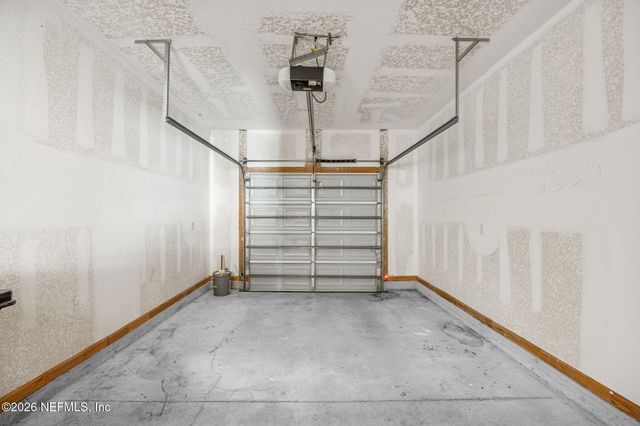 921 CAPITOL Parkway, Jacksonville, FL 32218